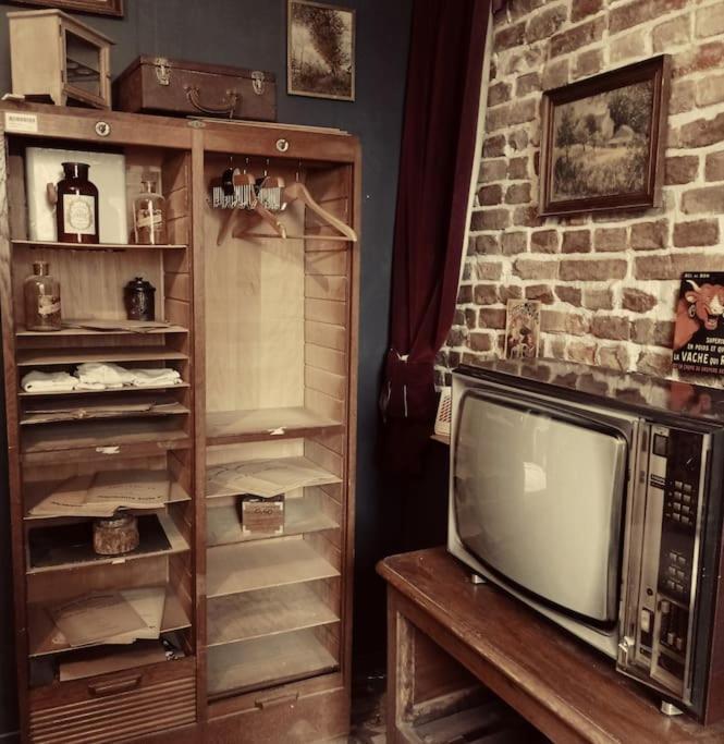Escap'home - Insolite Avec Enquete En Autonomie - Escape Game Locked Apartment